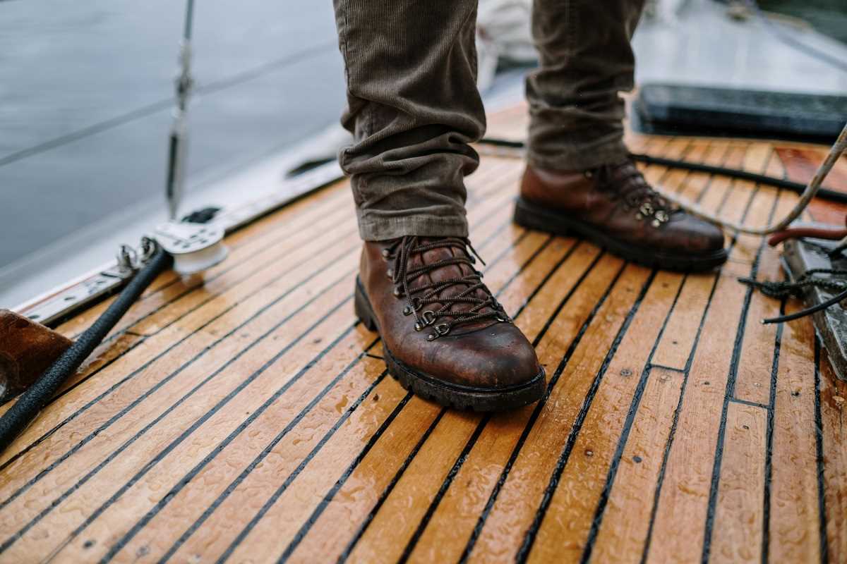 Wardrobe Essentials That Never Feel Weak