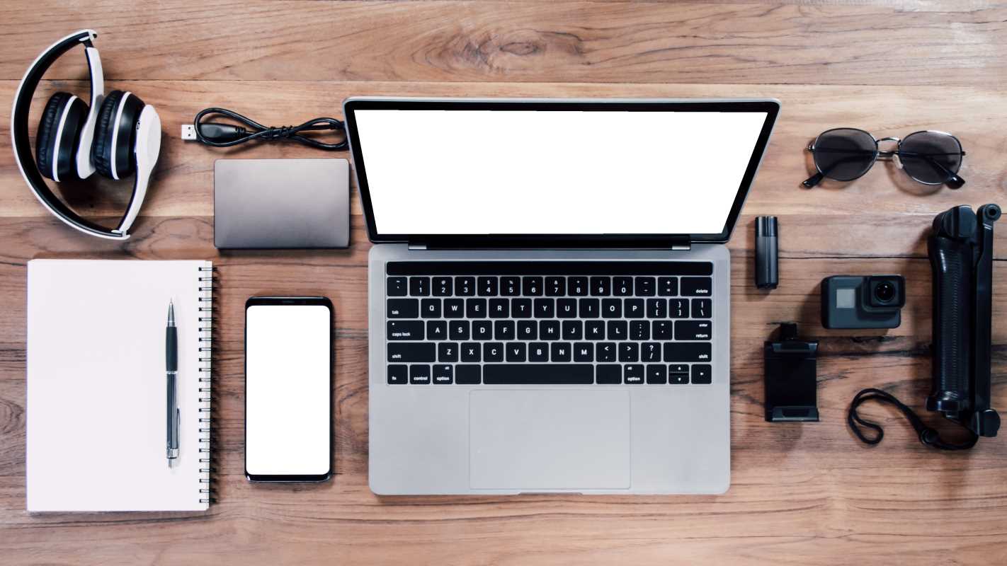 Portable Tech That Fits Seamlessly Into Daily Carry